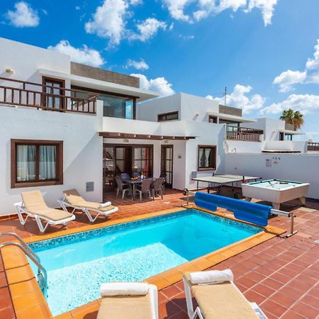 Villa Julianne 4 Puerto del Carmen  Exterior photo