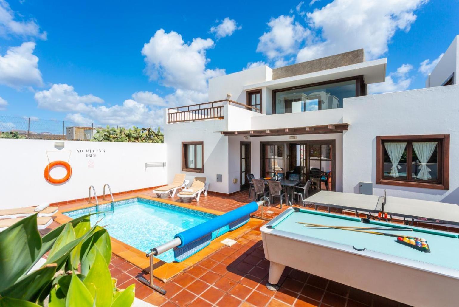 Villa Julianne 4 Puerto del Carmen  Exterior photo